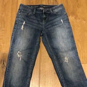 Sold!!! Vera wang crop jean